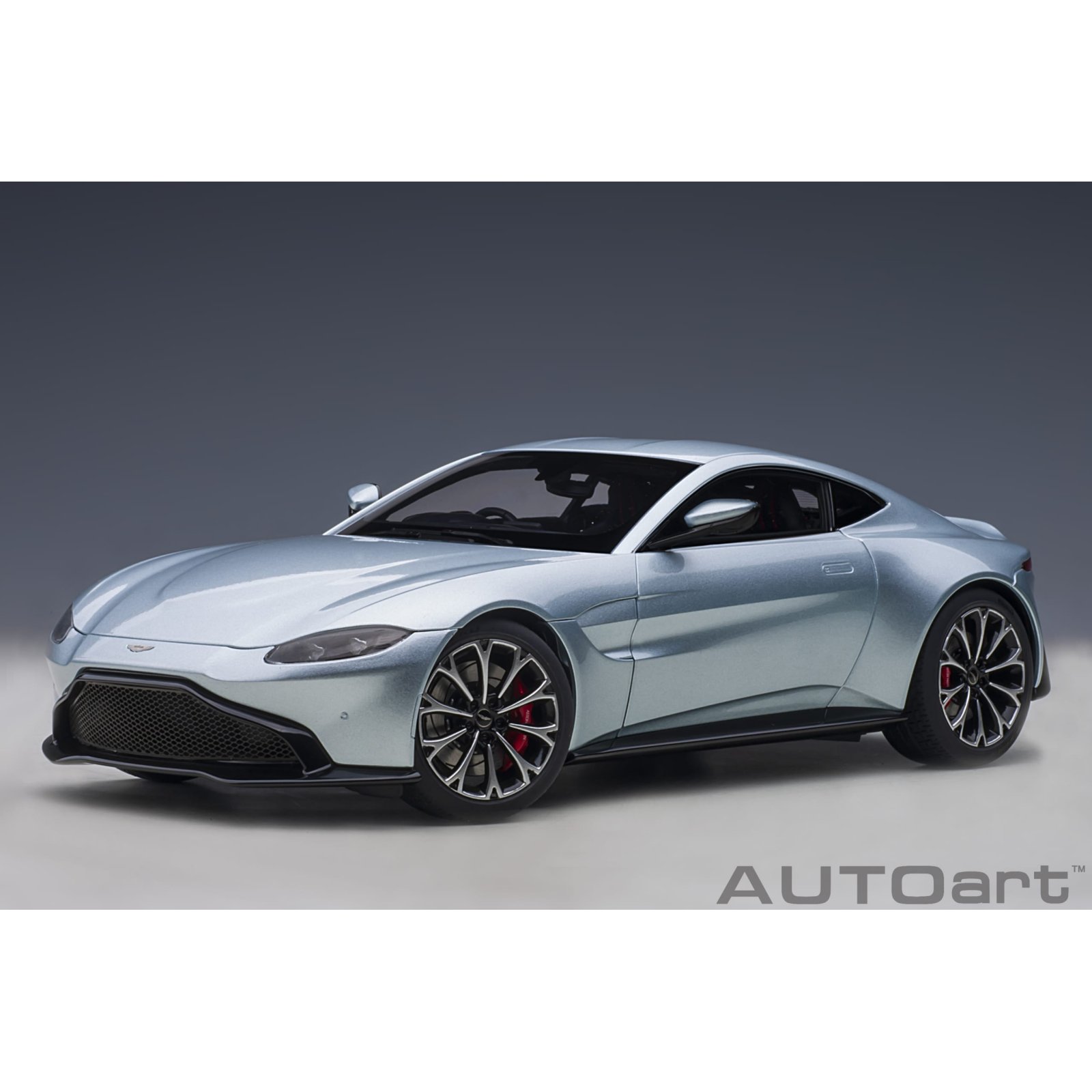 Aston Martin Vantage 2019