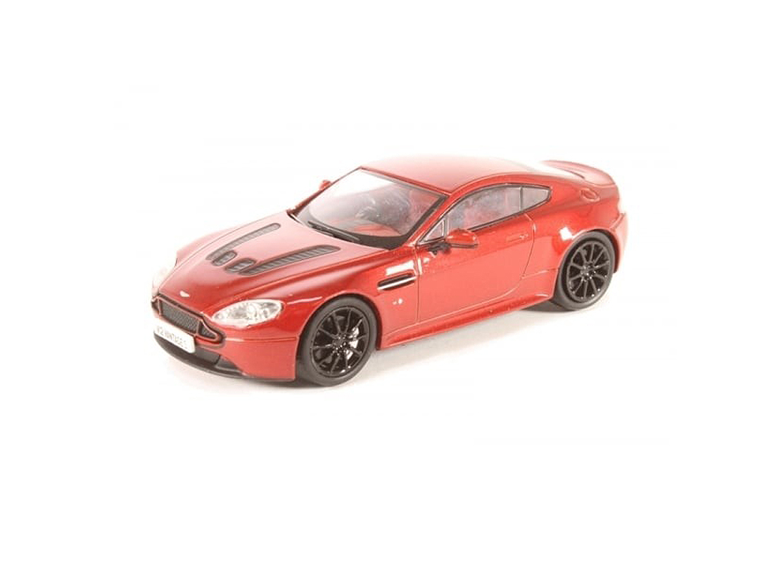 Aston Martin Vantage S V12 In Volcano Red