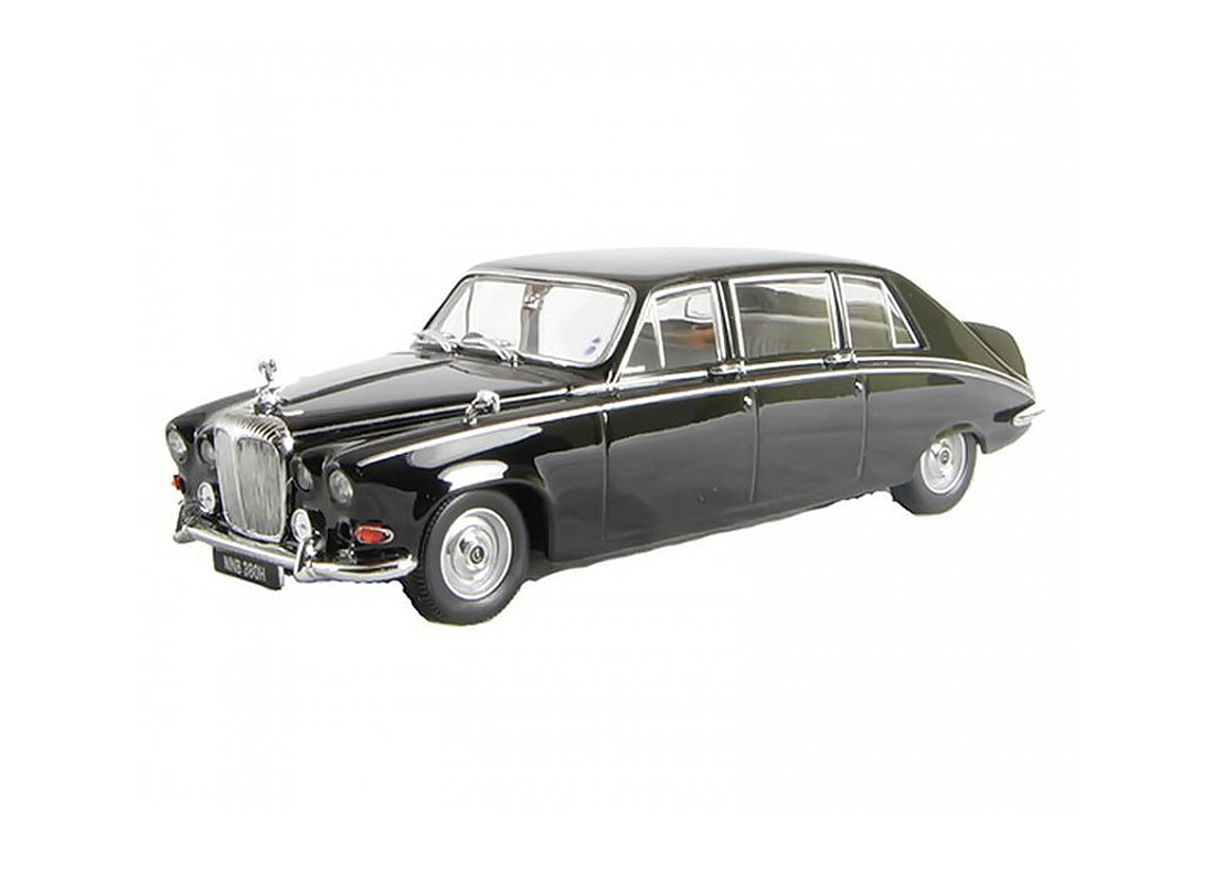 Daimler Ds420 Limousine In Black