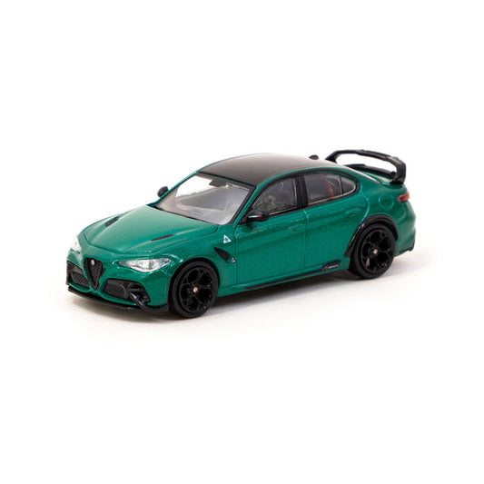 Alfa Romeo Giulia GTAm in Metallic Green