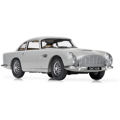 Aston Martin DB5 (Starter Set) [Kit] in Silver