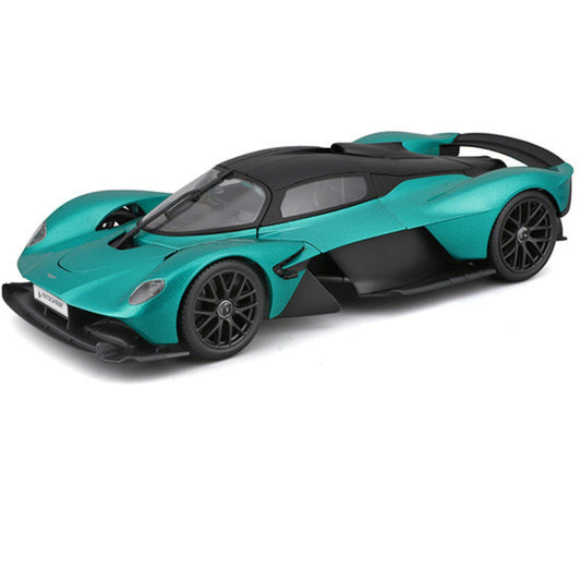 Aston Martin Valkyrie (2022) in Green