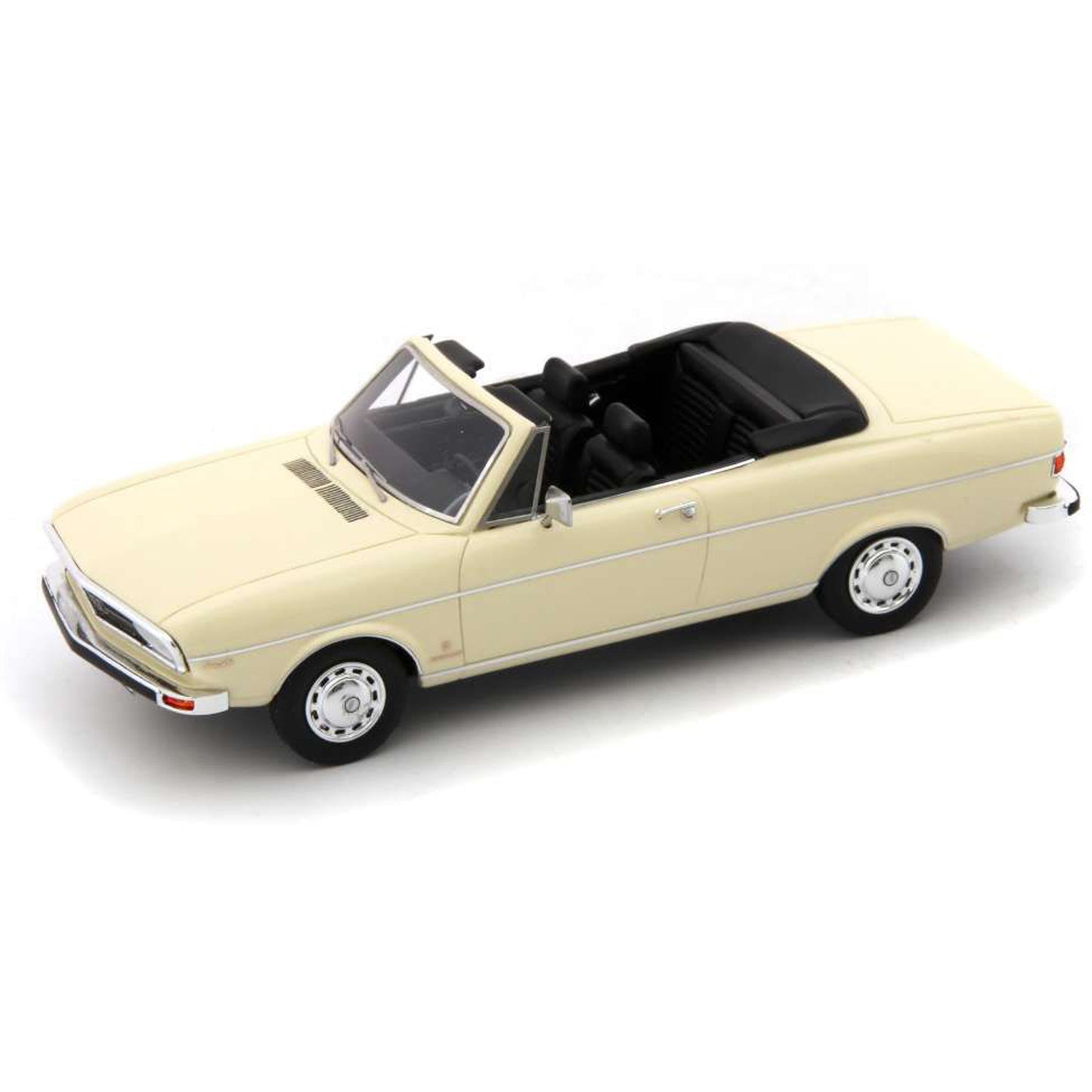 Audi 100 LS Convertible in Ivory