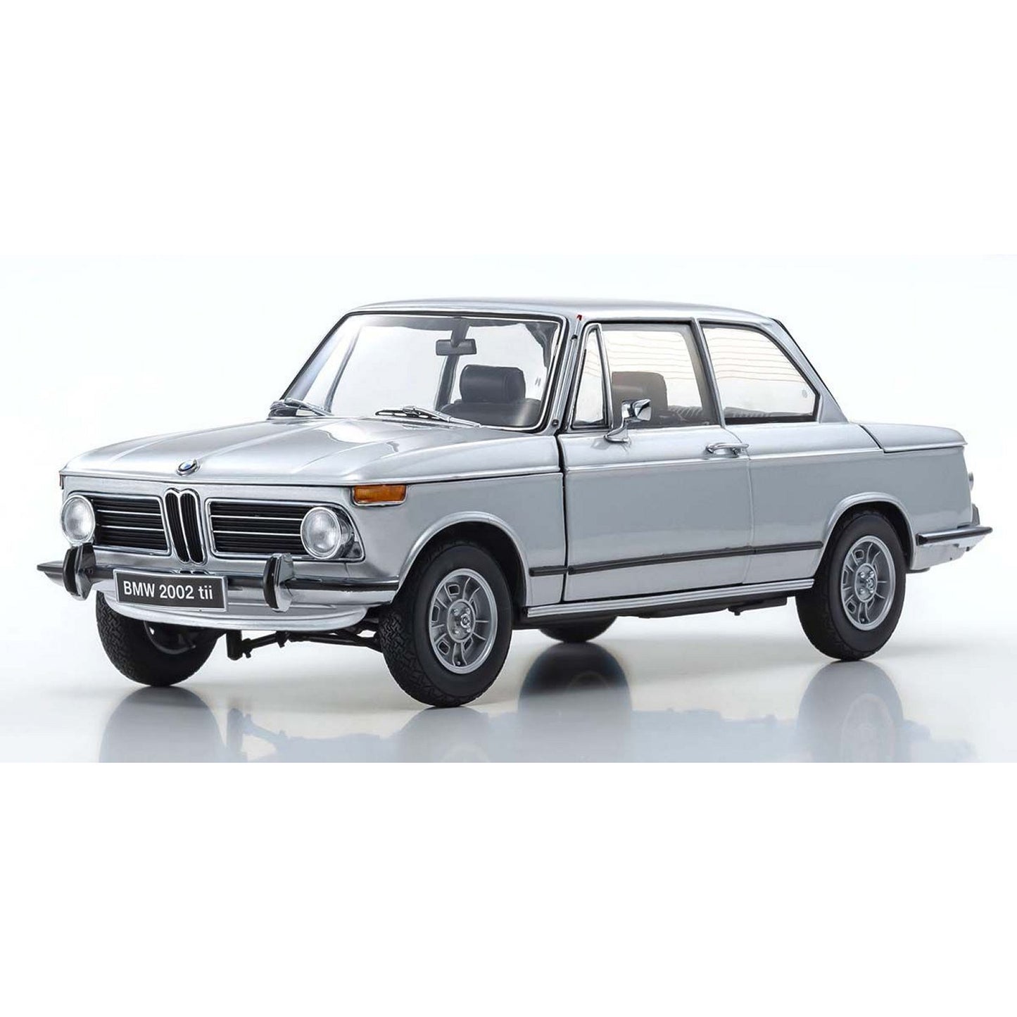 BMW 2002 TII in Silver