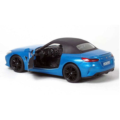 BMW Z4 (With Closed Soft-top 2019) in Blue