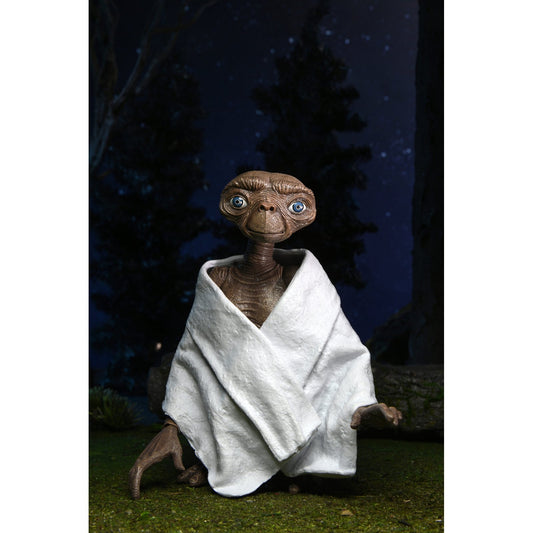 Ultimate E.T. 40th Anniversary Figure From E.T.