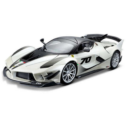 Ferrari FXX K Evoluzione in Metallic White