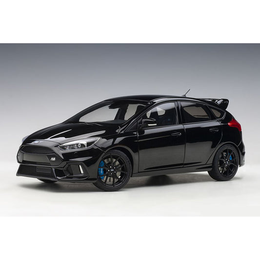 Ford Focus RS (2016) in Shadow Black