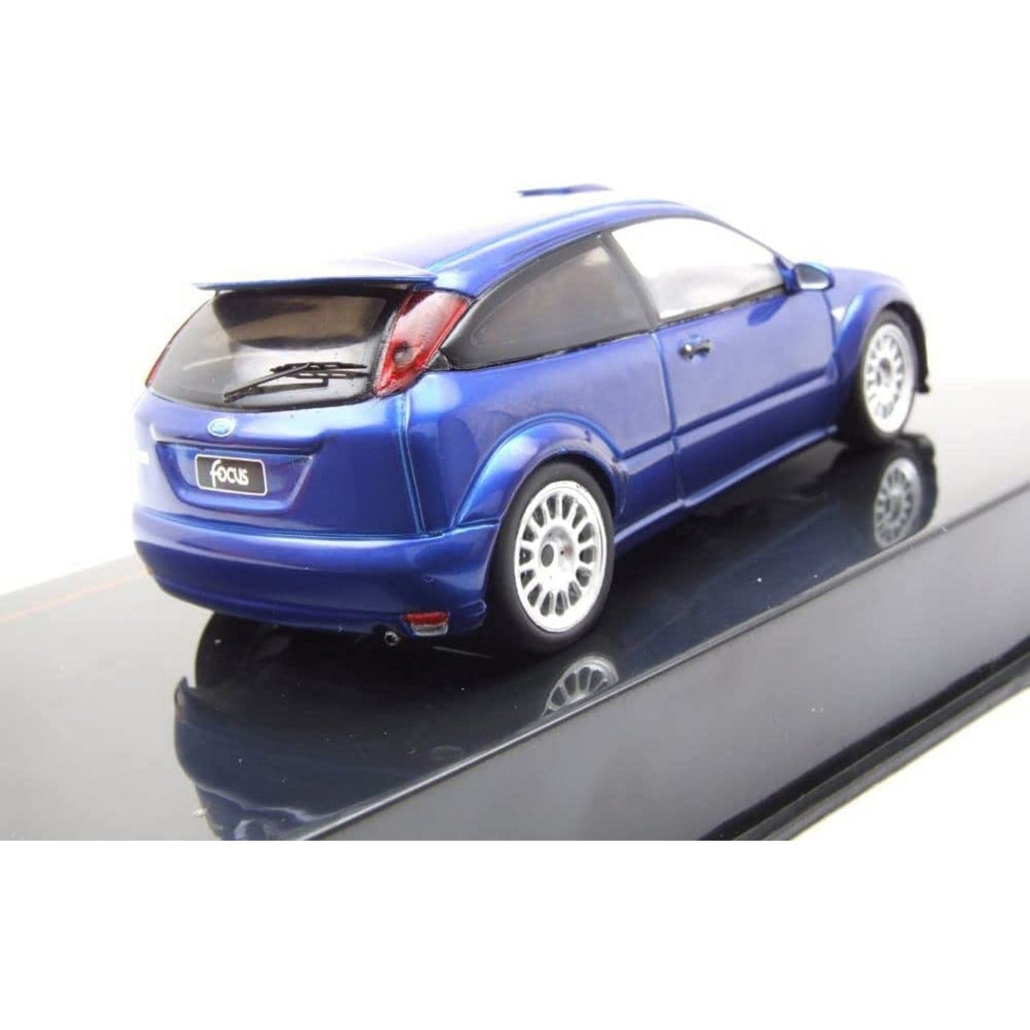 Ford Focus RS (1999) in Metallic Blue