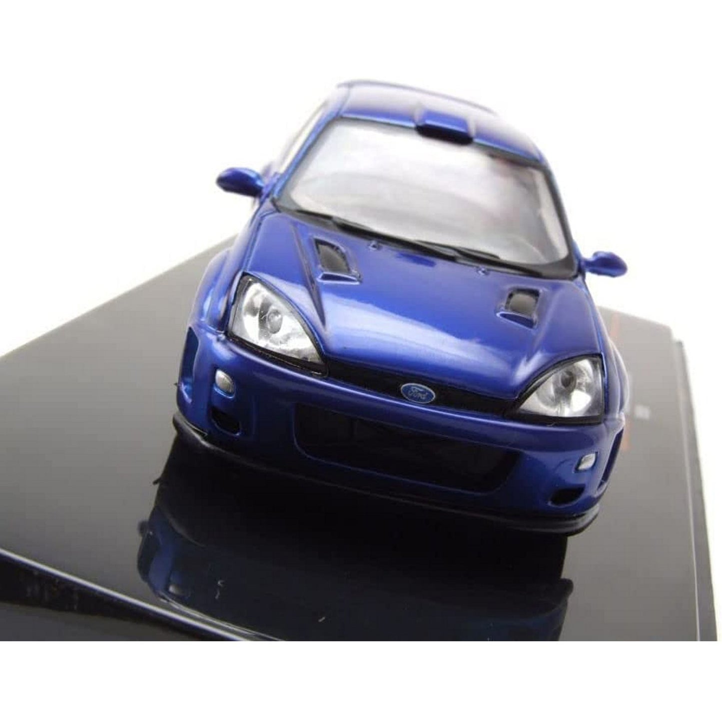 Ford Focus RS (1999) in Metallic Blue