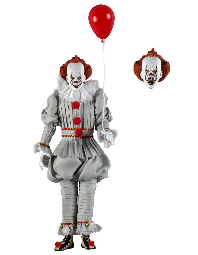 Pennywise Clothed Edition Poseable Figure From It (2017)