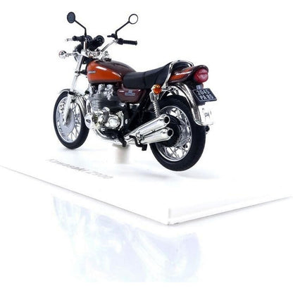 Kawasaki Z900 (1973) in Orange/Brown