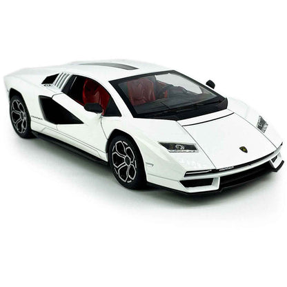 Lamborghini Countach LPI 800-4 in White