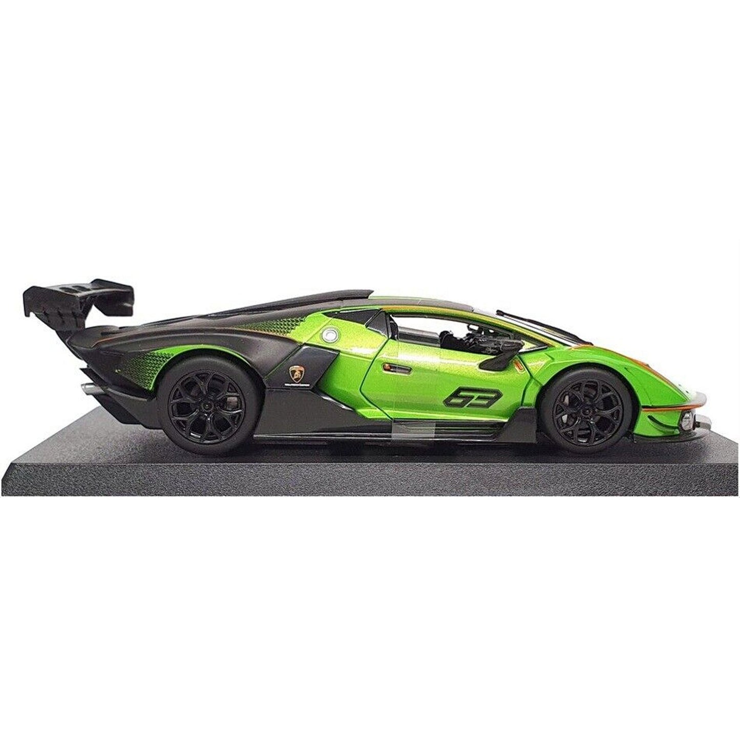 Lamborghini Essenza SCV12 in Green/Black