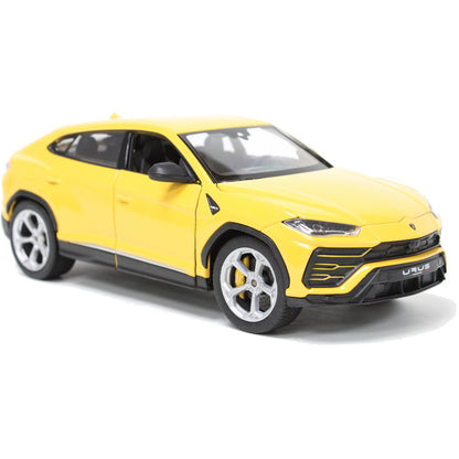 Lamborghini Urus in Yellow