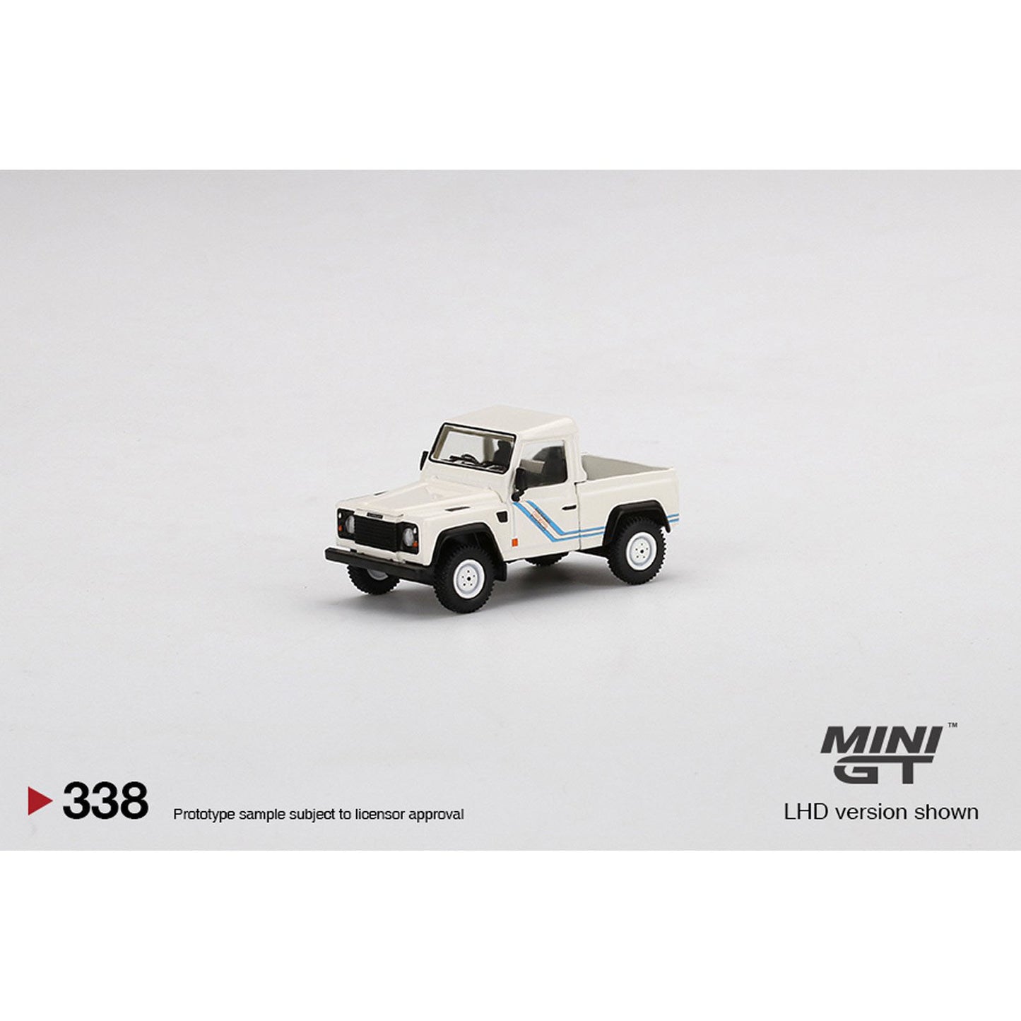 Land Rover Defender 90 Pick-up in White/Blue