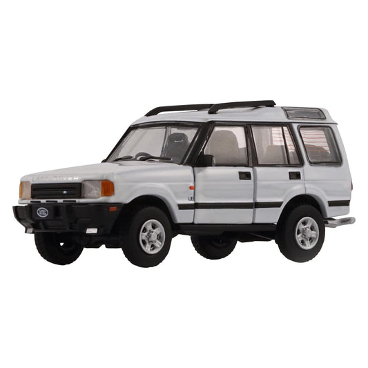 Land Rover Discovery 1 (RHD With Interchangeable Wheels 1998) in White