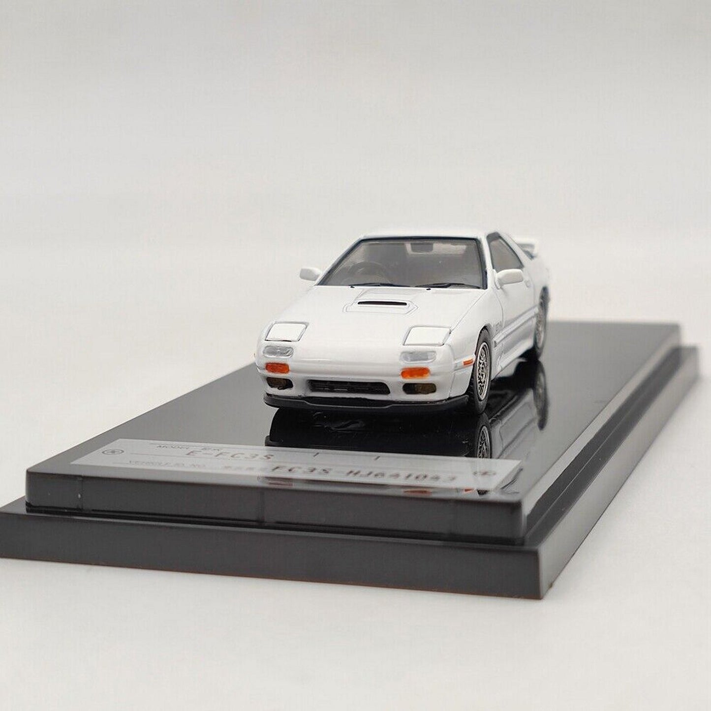 Mazda RX-7 GT-X (FC3S) in Crystal White