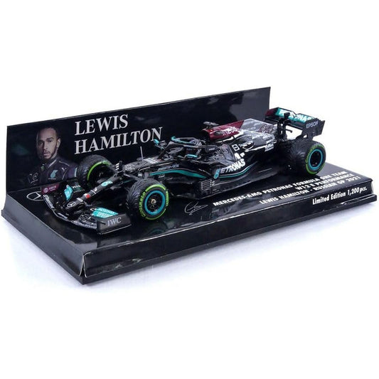 Mercedes Benz W12 E Performance Lewis Hamilton (No.44 100th Win Russian GP 2021) in Black