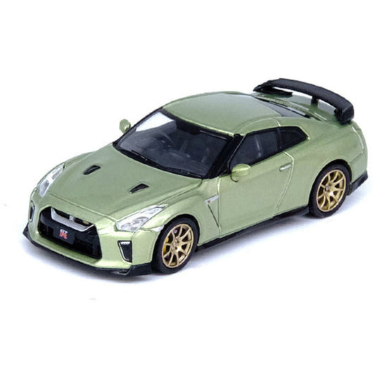 Nissan GT-R R35 in Millenium Jade