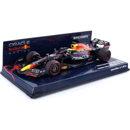 Red Bull Racing RB18 Max Verstappen (No.1 Winner Emilia Romagna GP 2022) in Blue