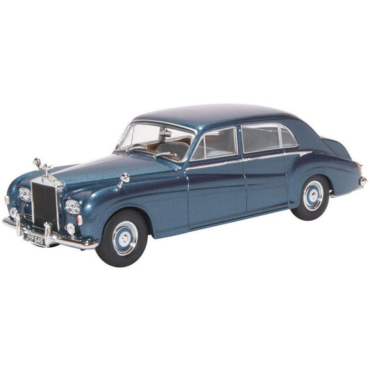 Rolls Royce Phantom V by James Young in Windsor Blue