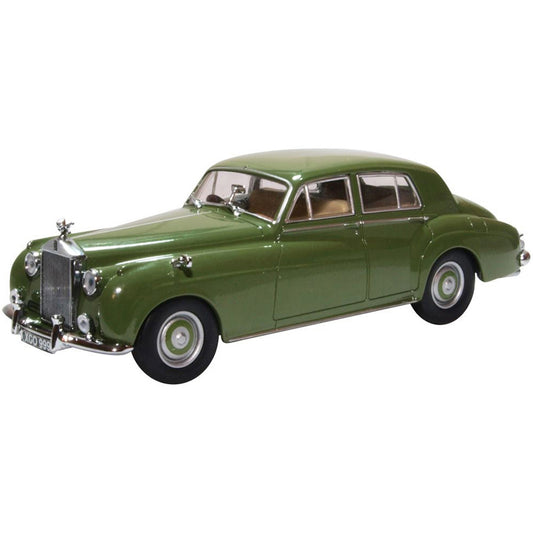 Rolls Royce Silver Cloud I in Smoke Green