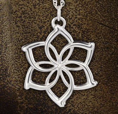 Galadriel Flower Necklace From The Hobbit An Unexpected Journey