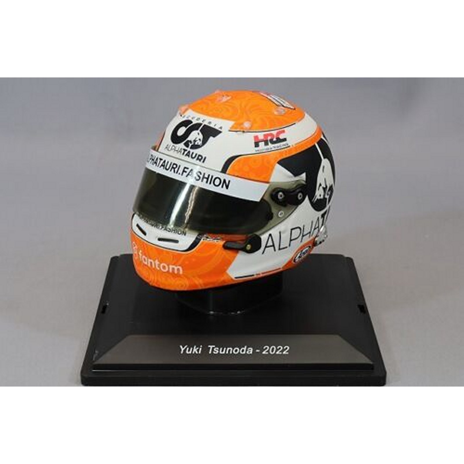 Spark Arai Alphatauri Replica Helmet Yuki Tsunoda (2022) - shop the ...